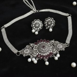 Home pearl necklace set